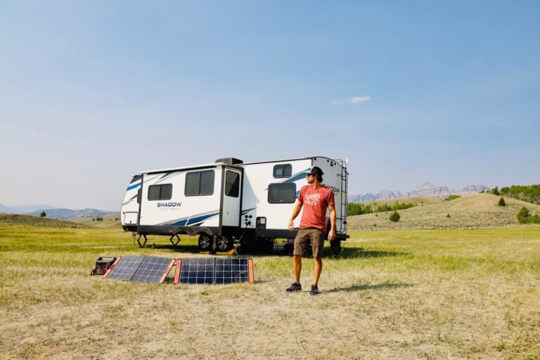 How to wire RV batteries